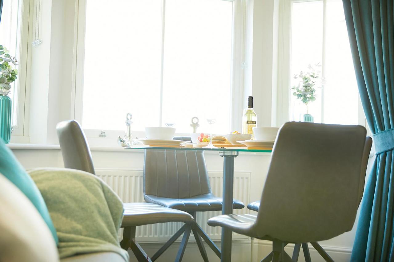 Sea View Serenity Breath Taking Sea View Sleeps 4 Scarborough Eksteriør billede