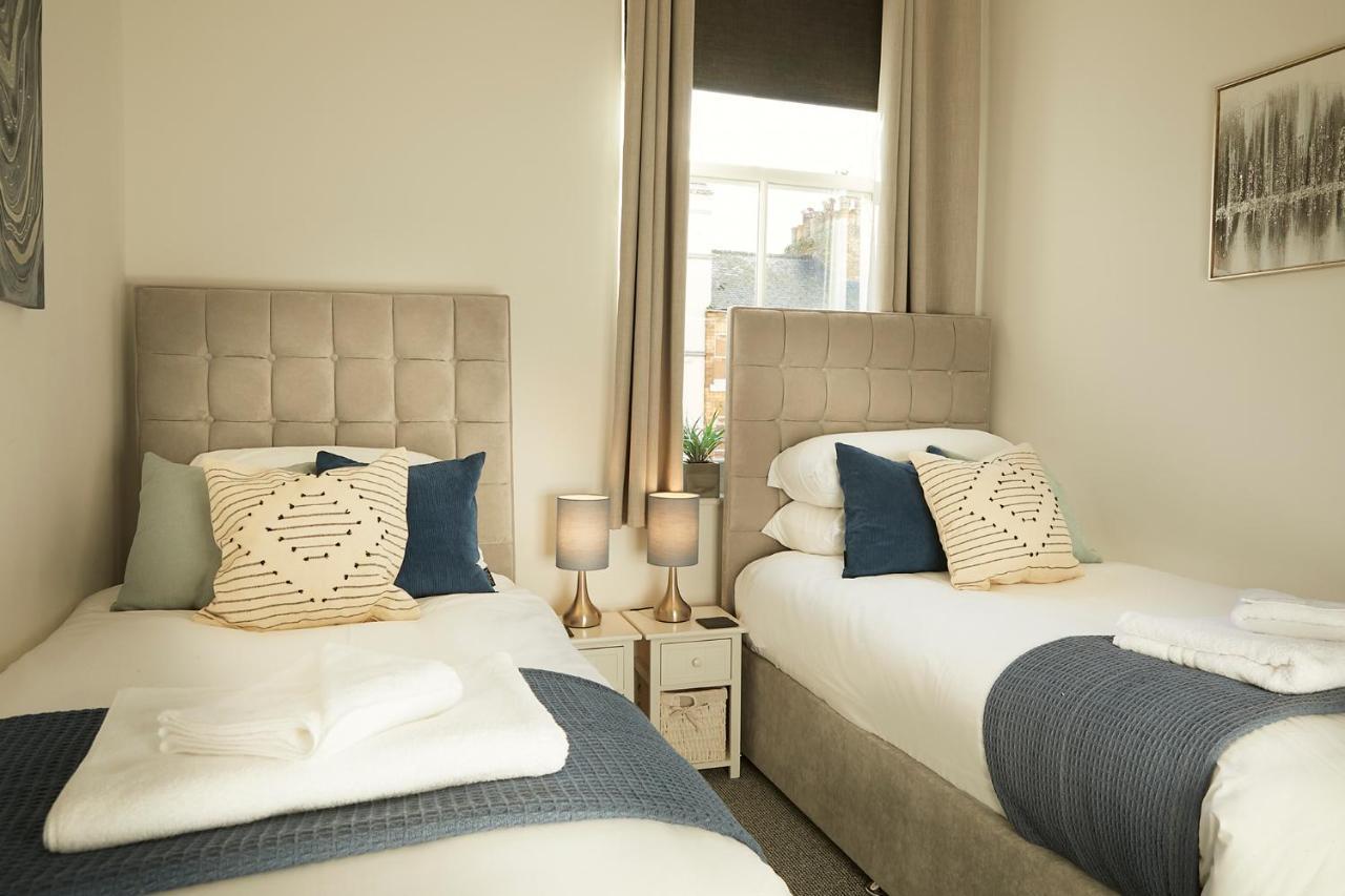 Sea View Serenity Breath Taking Sea View Sleeps 4 Scarborough Eksteriør billede