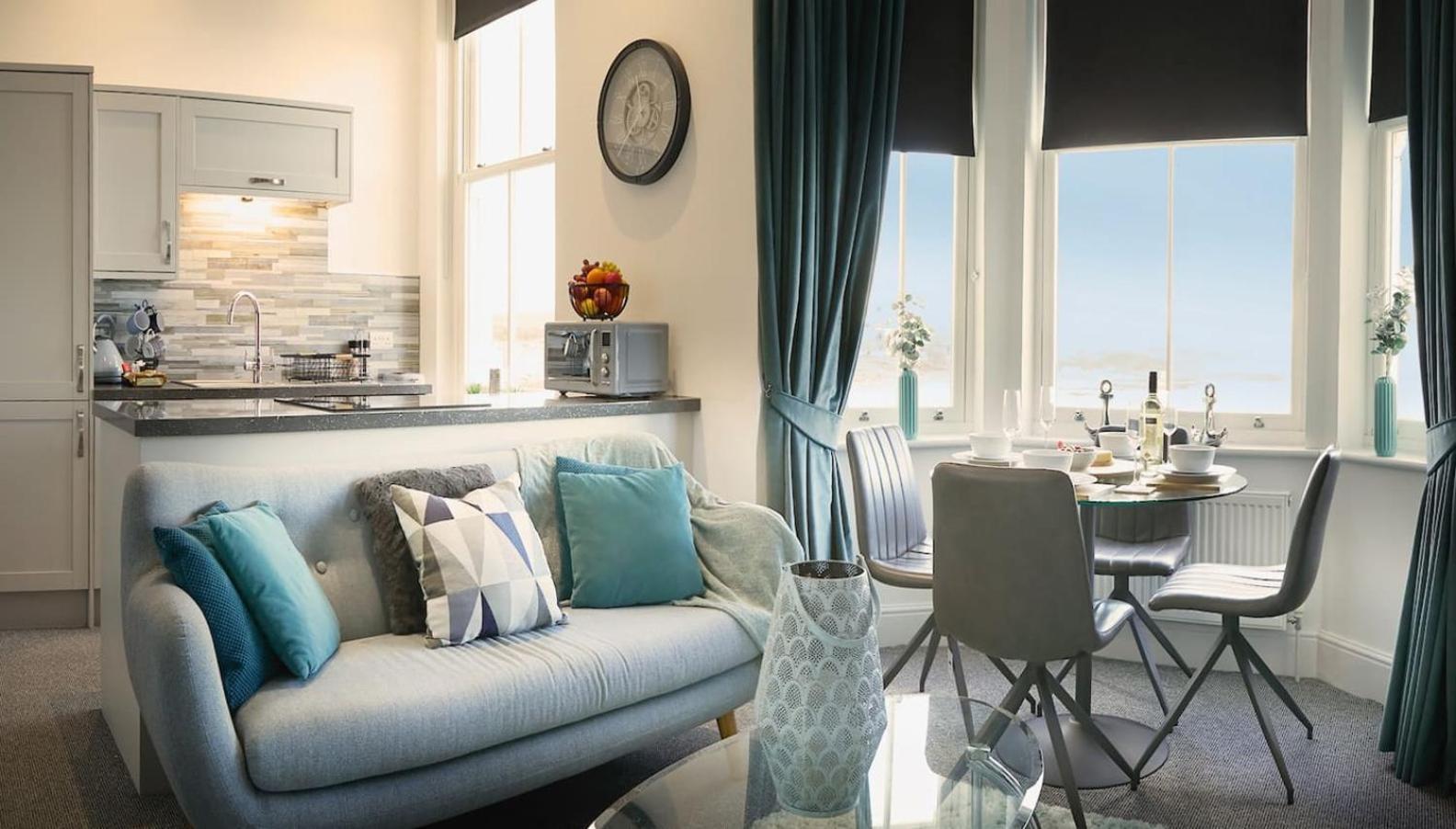 Sea View Serenity Breath Taking Sea View Sleeps 4 Scarborough Eksteriør billede